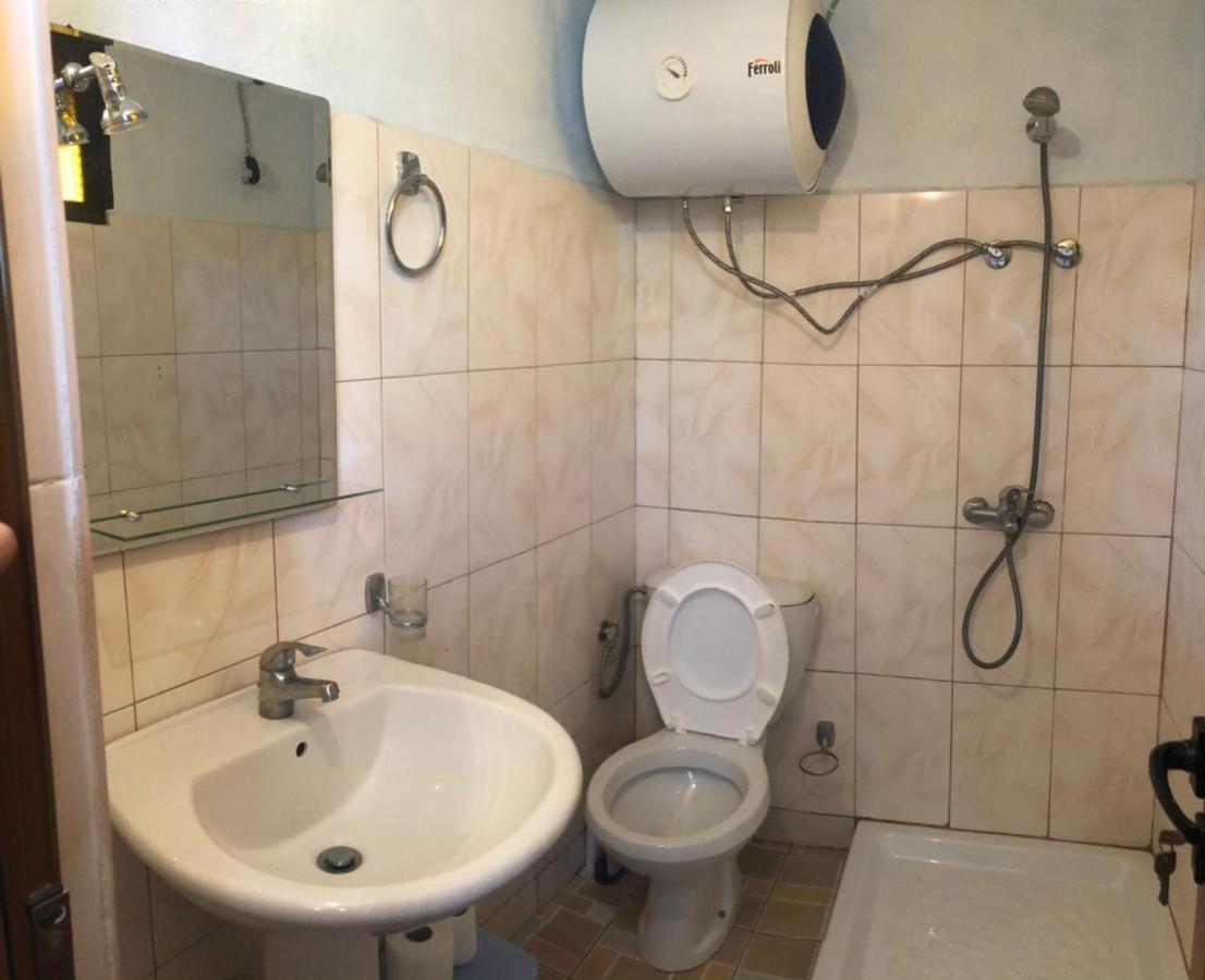 Ferienwohnung Vila Ronaldo Ksamil Exterior foto